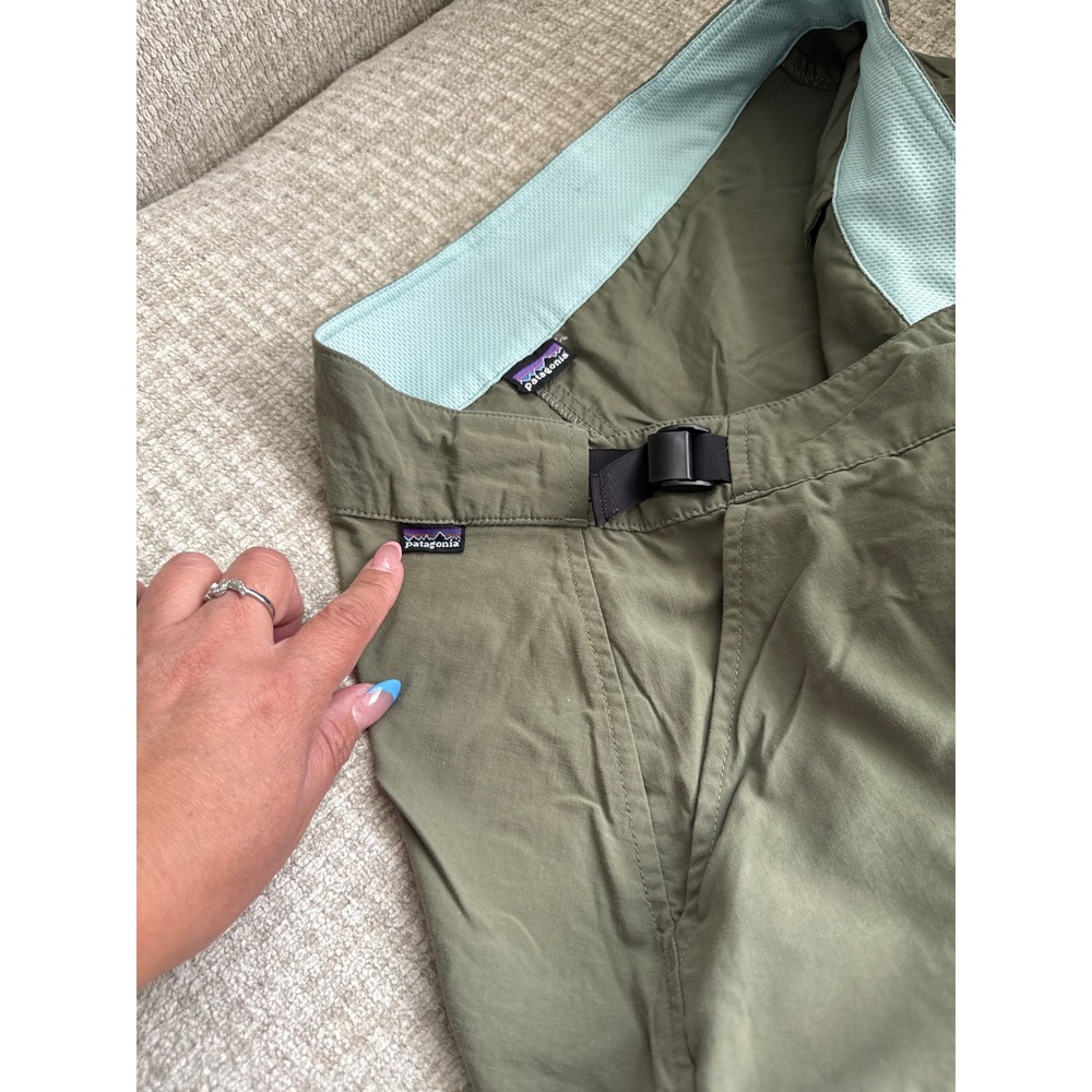 Patagonia Womens Cargo Hiking Skort Olive Green Buckle Waist Size 10 - Picture 5 of 8